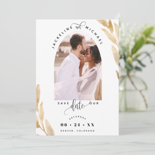 Elegant Photo Arch en Golden Leaves Wedding Save The Date (Staand voorkant)