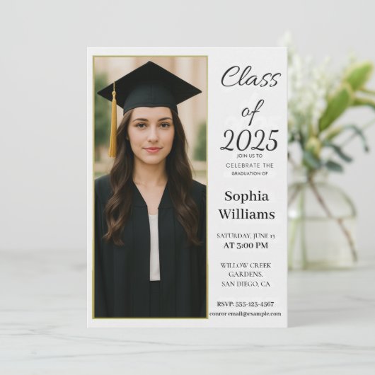 Elegant Photo Graduation Invitation –Class of 2025 Kaart (Staand voorkant)