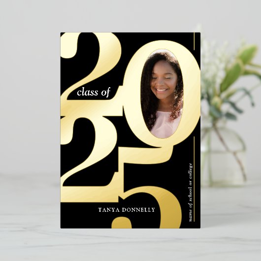 Elegant Photo Graduation Party Gold Folie Uitnodiging (Staand Voorkant)