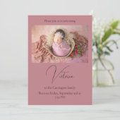 Elegant Photo Mauve Baby Birth Announcement Card Aankondiging (Staand voorkant)