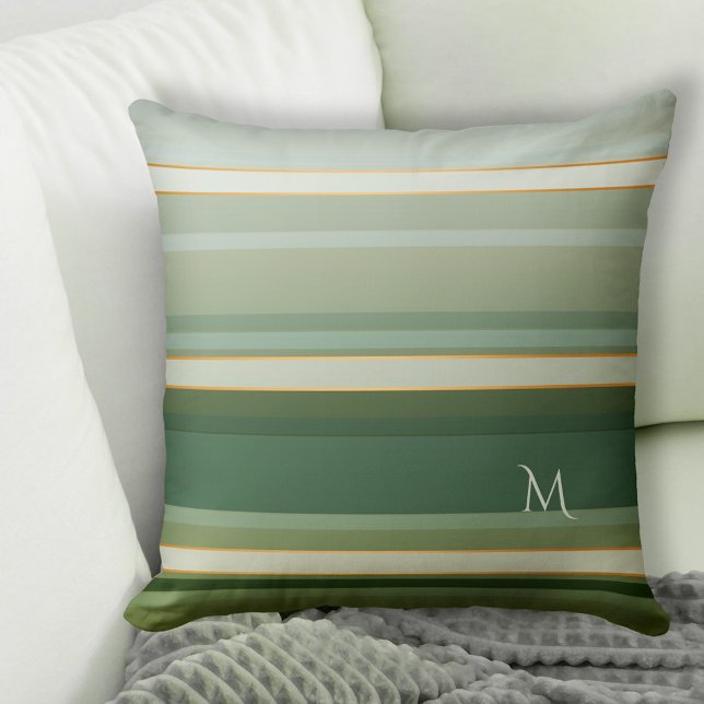 Elegant Pine Green Gestreept Patroon Monogram Kuss Kussen (Pillow featuring an elegant striped pattern in pine green with pastel turquoise and rose gold lines)