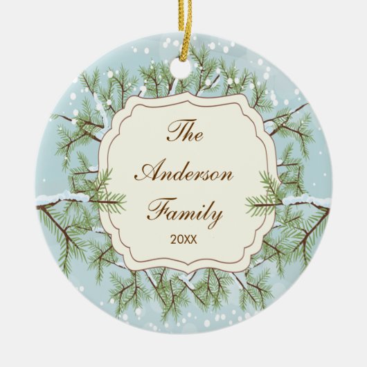 Elegant Pine Tree Branche Dated Family Kerstmis Keramisch Ornament (Voorkant)