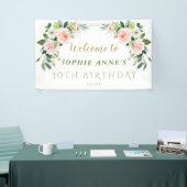 Elegant Pink Blush Flowers Birthday Welkomstteken Spandoek (Beurs)