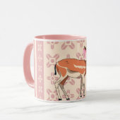 Elegant Pink Doe-patterned Christmas Mok (Voorkant links)