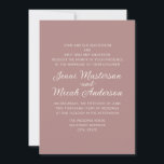 Elegant Pink Dusty Roos Cream Wedding Invitation Kaart<br><div class="desc">Moderne en elegante, maar eenvoudige, stoffige roos/roze trouwuitnodiging met roomkleurige tekst. Deze uitnodiging is bedoeld om afkomstig te zijn van de ouders van de bruid en de bruidegom, met hun namen bovenaan de kaart. De namen van de bruid en de groom zijn gedrukt in een elegante manuscriptdoopvont. Neem contact met...</div>