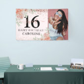 Elegant Pink Floral Sweet 16 Birthday Foto Spandoek (Beurs)