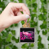 ELEGANT PINK FUCHSIA PEACOCK IN BLACK SLEUTELHANGER (Hand)