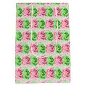 Elegant Pink & Green Rose Gift Bag Medium Cadeauzakje (Achterkant)