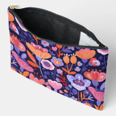 Elegant pink purple folk floral pattern etui (Open)