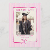 Elegant Pink Stripes Bow Frame Graduation Party Kaart (Voorkant)