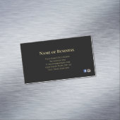 Elegant Plain Black met Gold Text Social Media Magnetisch Visitekaartje (Voorbeeld)