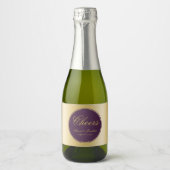 Elegant Plum Gold Calligraphy Cheers Wedding Sparkling Wijnetiket (Voorkant)