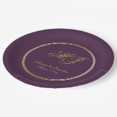 Elegant Plum Paars Gold Monogram Script Weduwschap Papieren Bordje (Gekanteld)