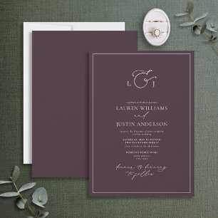 Elegant Plum Paarse Calligraphy Monogram Wedding Kaart