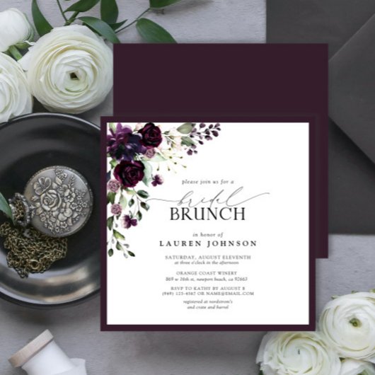 Elegant Plum Paarse Floral Bridal Brunch Kaart