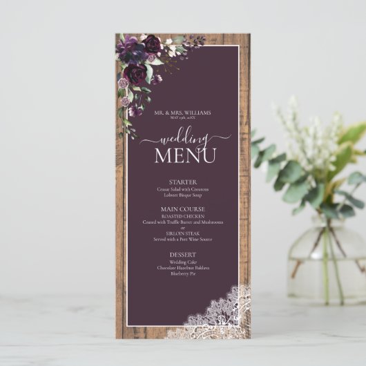 Elegant Plum Paarse Rustic Wood Script Weddenschap Menu (Staand voorkant)