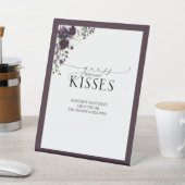 Elegant Plum Paarse Waterverf Hoeveel Kisses Reclamebord Met Voetstuk (Insitu)