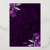 Elegant Plum Purple Silver Floral Wedding Folie Uitnodiging (Achterkant)