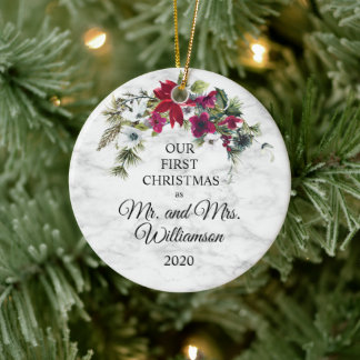 Elegant Poinsettia Pine First Kerstgehuwd Keramisch Ornament