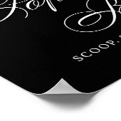 Elegant Popcorn Bar White script | Tabel behandeli Poster (Hoek)