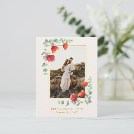 Elegant Poppy Botanical Briefkaart Save the Date (Staand voorkant)