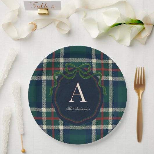 Elegant Preppy Plaid Monogram Christmas Papieren Bordje (Huwelijk)