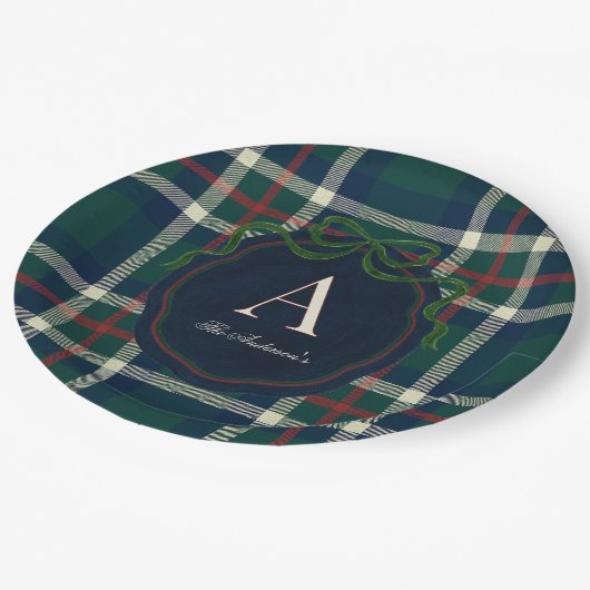 Elegant Preppy Plaid Monogram Christmas Papieren Bordje (Gekanteld)