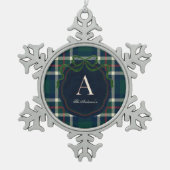 Elegant Preppy Plaid Monogram Christmas Tin Sneeuwvlok Ornament (Voorkant)