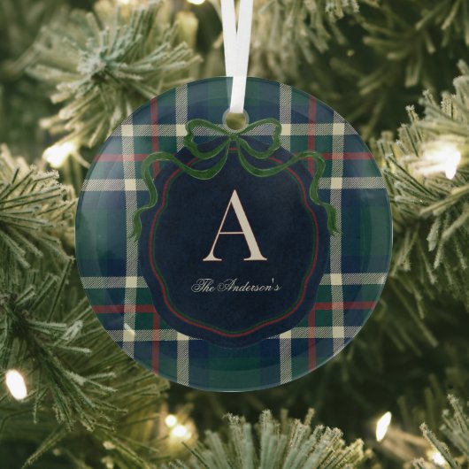 Elegant Preppy Plaid Monogram Kerstmis Glas Ornament (Insitu)