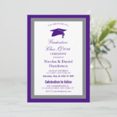 Elegant purple caps graduation ceremony invitation kaart (Staand voorkant)