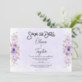 Elegant Purple Floral Wedding Save the Date Kaart (Staand voorkant)