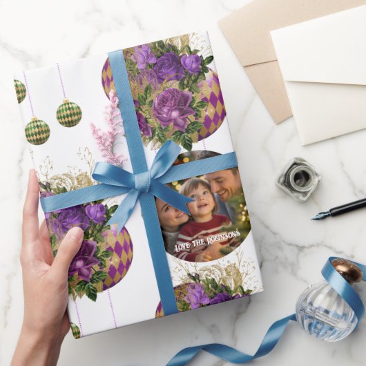 Elegant Purple Rose and Bauble Christmas Photo Cadeaupapier (Geschenken)