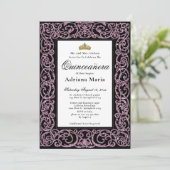 Elegant Quinceanera Invitation Pink Scrollwork Kaart (Staand voorkant)