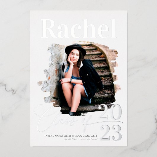 Elegant Real Silver Typografie Class of Afstuderen Folie Uitnodiging (Voorkant)