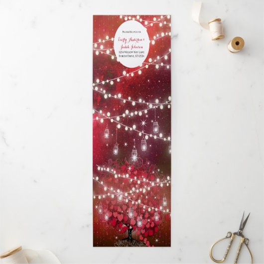 Elegant Red & Black Heart Leaf Wedding Drieluik Uitnodiging (Buitenkant)