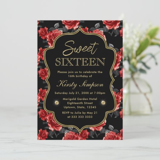 Elegant Red & Black Rozen met Gold Lijst Sweet 16 Kaart (Staand voorkant)