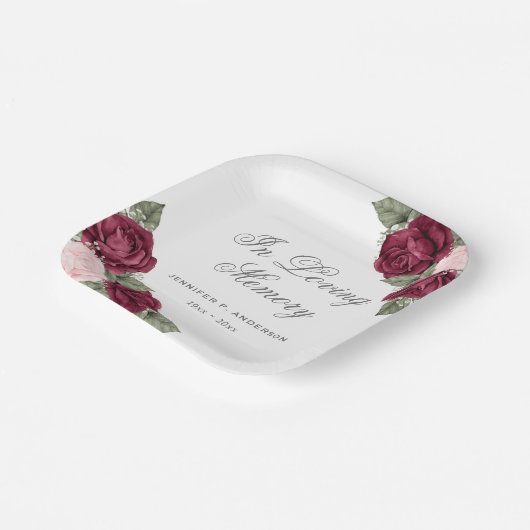 Elegant Red Blush Pink Floral Memorial Funeral Papieren Bordje (Gebogen)