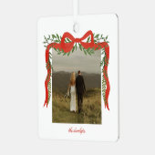 Elegant Red Bow with Greenery Photo Christmas Metalen Ornament (Voorkant links)