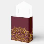 Elegant Red en Gold Mandala Wedding Favor Box Bedankdoosjes (Geopend)