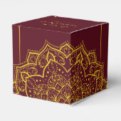Elegant Red en Gold Mandala Wedding Favor Box Bedankdoosjes (Achterkant)