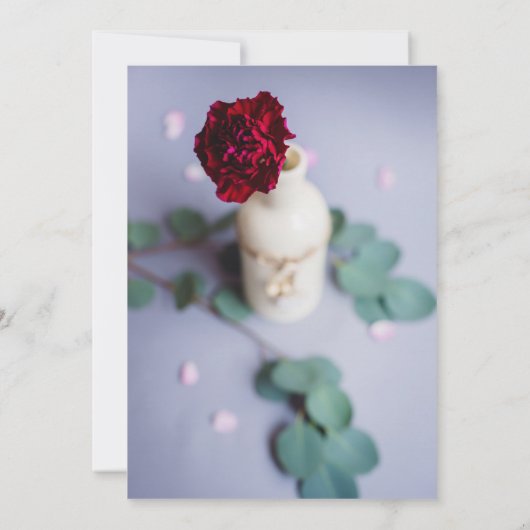 Elegant Red Floral Wedding Invitation Kaart (Achterkant)