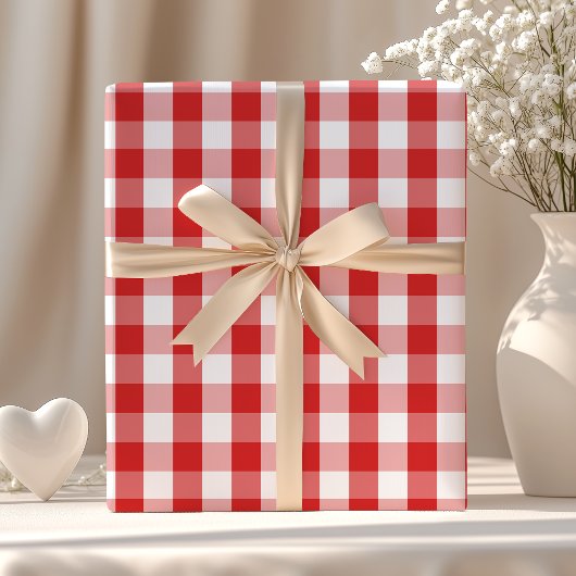 Elegant Red Gingham Pattern Cadeaupapier