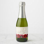 Elegant Red Rose Floral Gold 50th Anniversary Sparkling Wijnetiket (Voorkant)