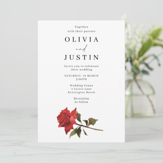 Elegant Red Rose Wedding Kaart (Staand voorkant)