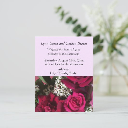 Elegant Red Roses Wedding Invitation Kaart (Staand voorkant)