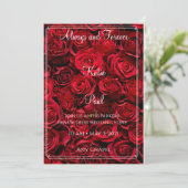 Elegant Red Roses Wedding-uitnodiging Kaart (Staand voorkant)