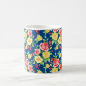 Elegant Red Yellow Rose Floral Pattern Koffiemok (Center)