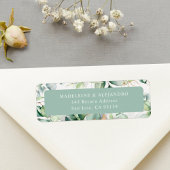 Elegant retouradres met eucalyptusbloemen etiket
