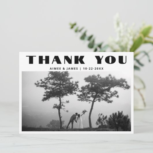 Elegant Retro Typography Photo Wedding Thank You (Staand voorkant)