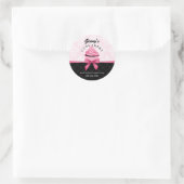 Elegant Ribbon en Damask Cupcake Bakery Packaging Ronde Sticker (Tas)